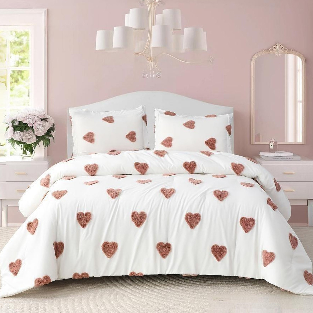 Talulah Parure de lit avec housse de couette et broderie en chenille touffetée en forme de cœur